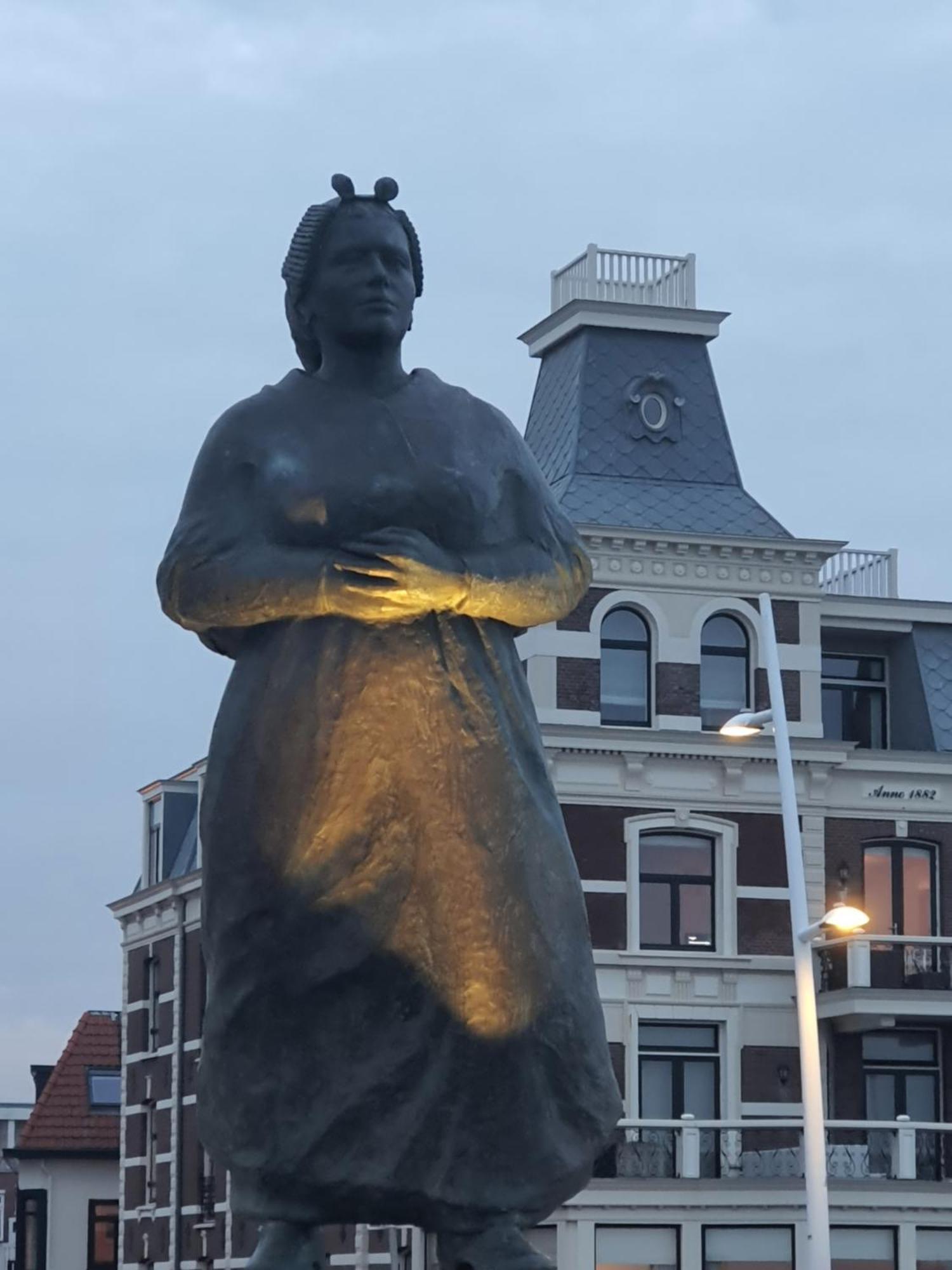 Bluebeach Scheveningen Haga Exterior foto